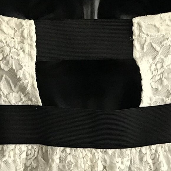 *4/$20* Wet Seal Cream Sheer Floral Print Dress - Picture 4 of 8